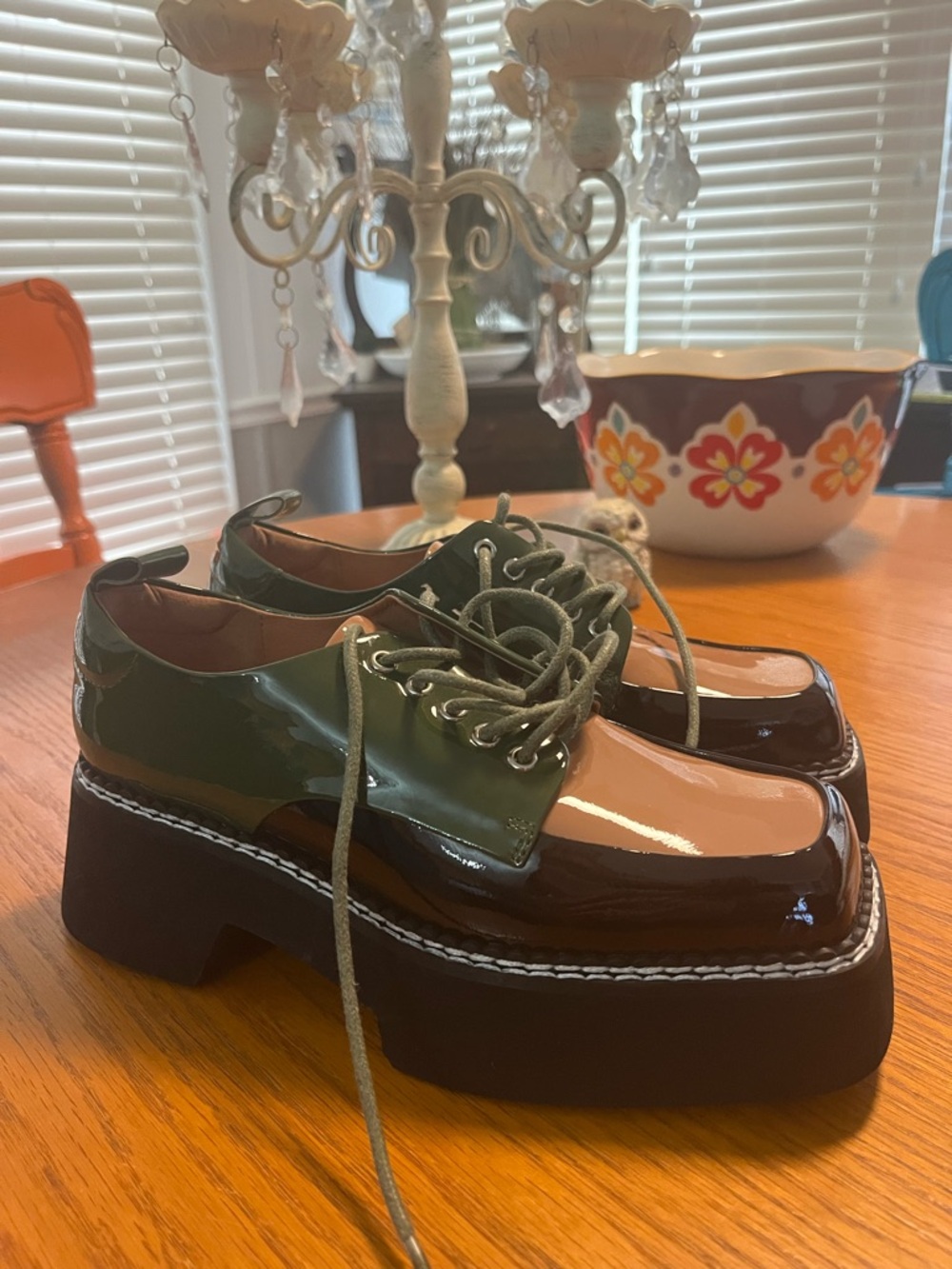 Jeffrey Campbell Book Platform Apron Toe Derby Green Tan Patent Leather Loafers - Picture 5 of 15